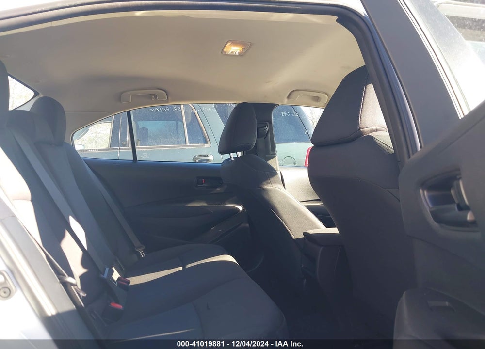 2022 TOYOTA COROLLA LE VIN: 5YFEPMAE5NP348862