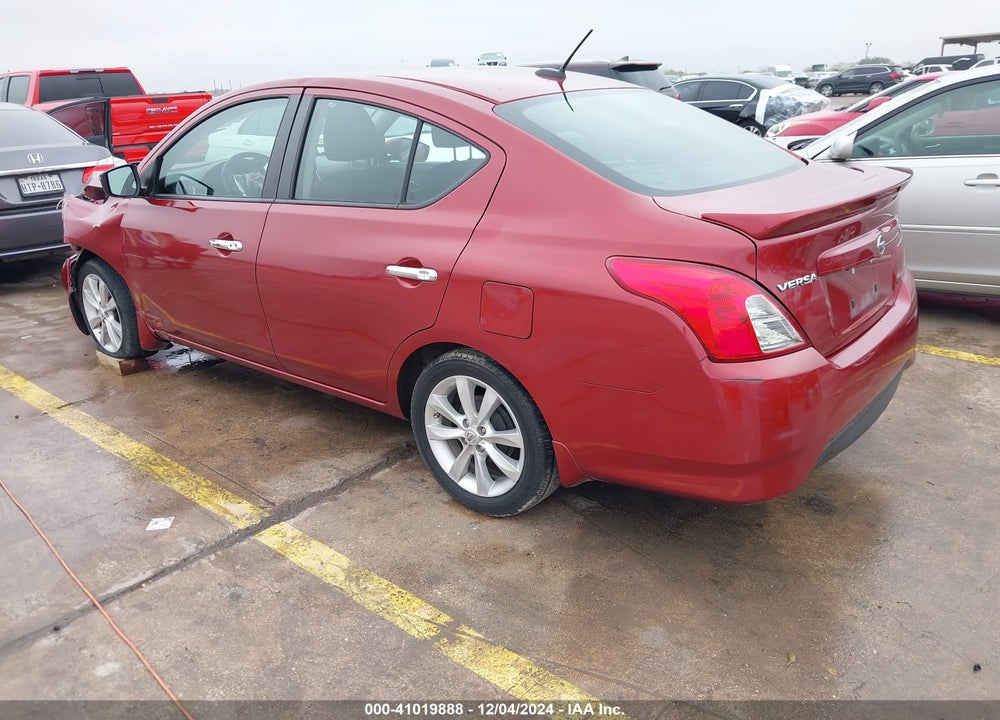 2016 NISSAN VERSA 1.6 SL VIN: 3N1CN7AP0GL913375