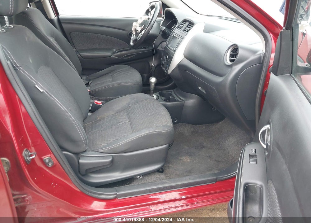 2016 NISSAN VERSA 1.6 SL VIN: 3N1CN7AP0GL913375
