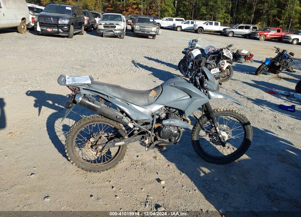 2020 BASHAN MOTORCYCLE VIN: LHJPCNBJ7LB501453