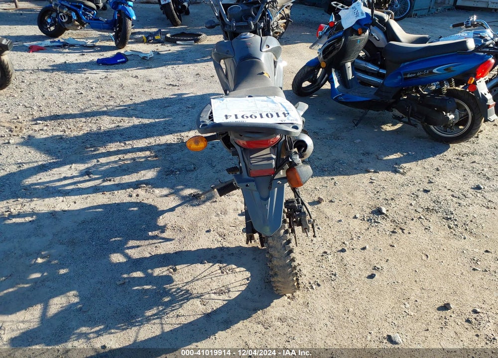 2020 BASHAN MOTORCYCLE VIN: LHJPCNBJ7LB501453