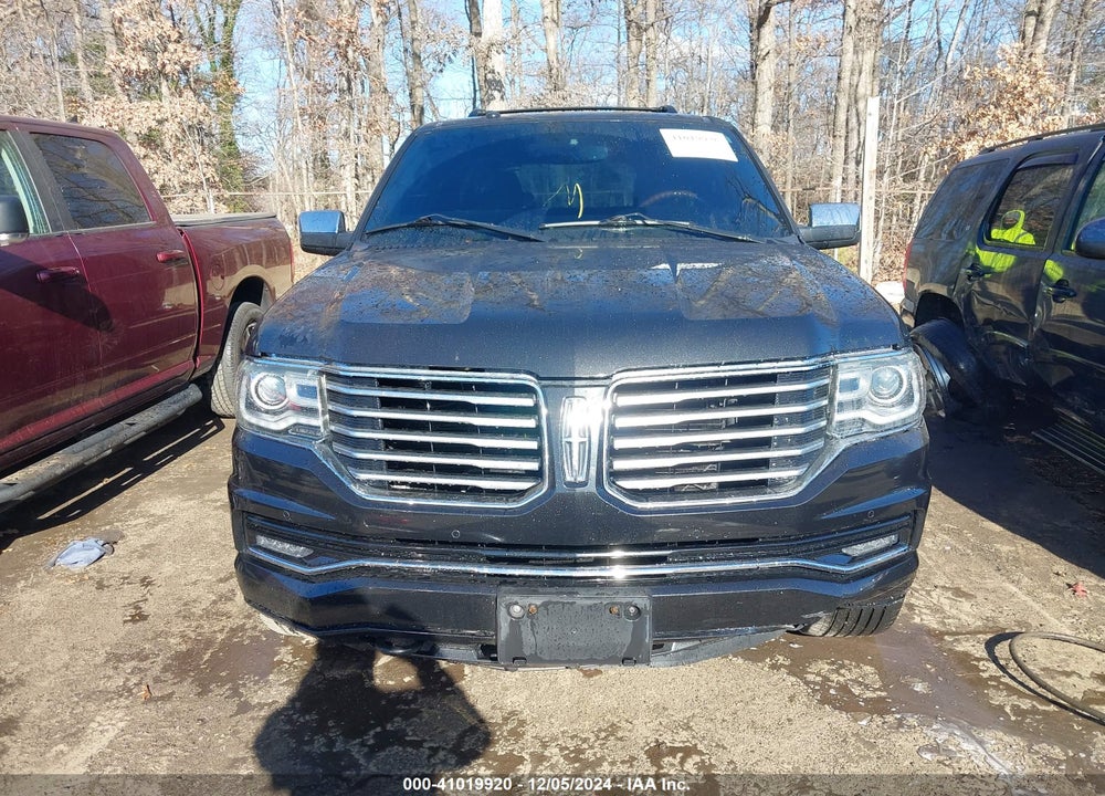2015 LINCOLN NAVIGATOR L VIN: 5LMJJ3JTXFEJ13020