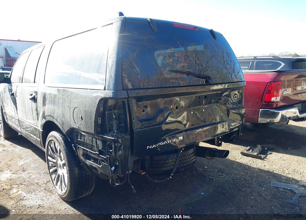 2015 LINCOLN NAVIGATOR L VIN: 5LMJJ3JTXFEJ13020