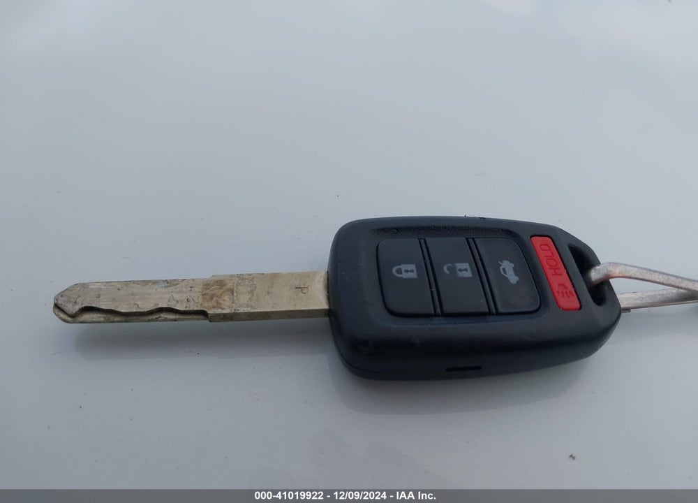 2019 HONDA CIVIC LX VIN: 2HGFC2F66KH543183