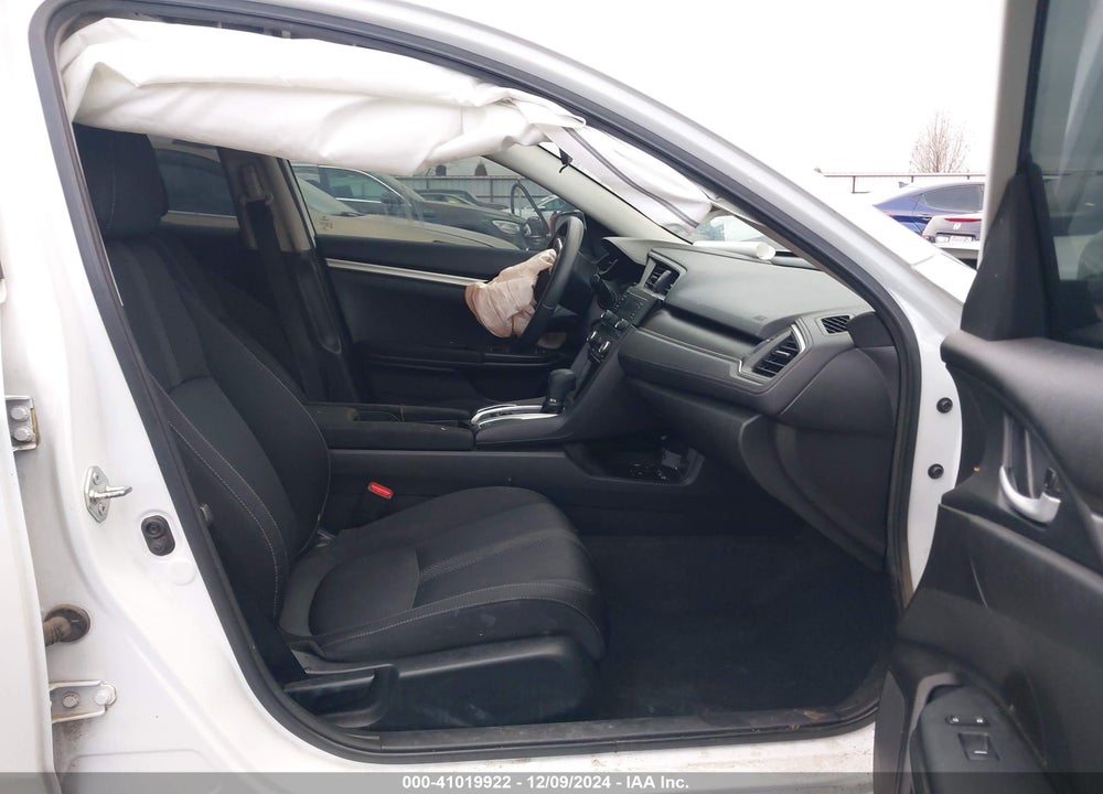 2019 HONDA CIVIC LX VIN: 2HGFC2F66KH543183