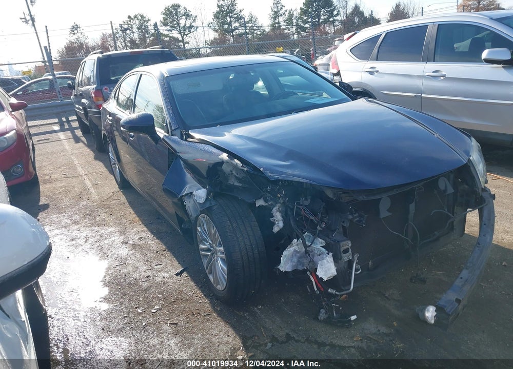 2013 LEXUS ES 350 VIN: JTHBK1GG0D2005557