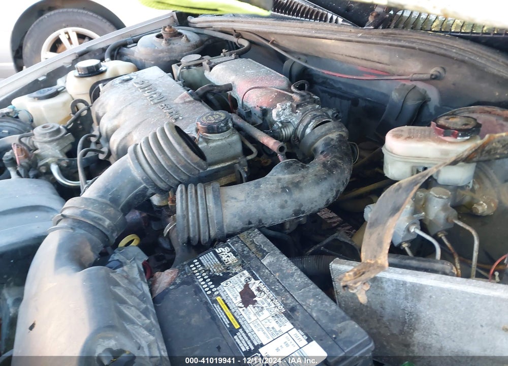 2000 SATURN SL1 VIN: 1G8ZH5287YZ184581