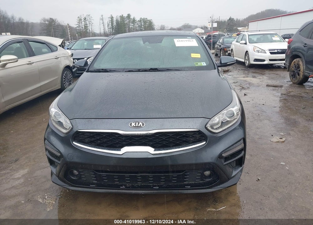 2019 KIA FORTE EX VIN: 3KPF54AD2KE028414