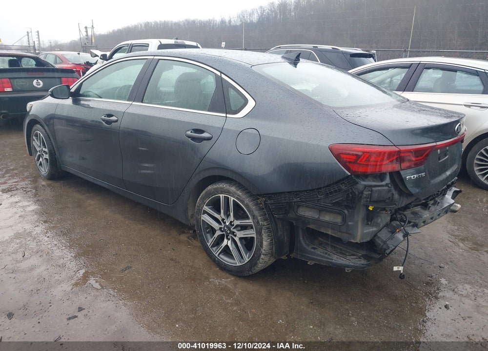 2019 KIA FORTE EX VIN: 3KPF54AD2KE028414