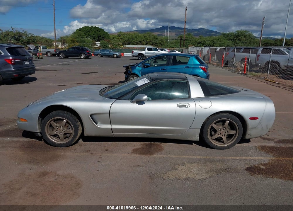2001 CHEVROLET CORVETTE VIN: 1G1YY22G615111246
