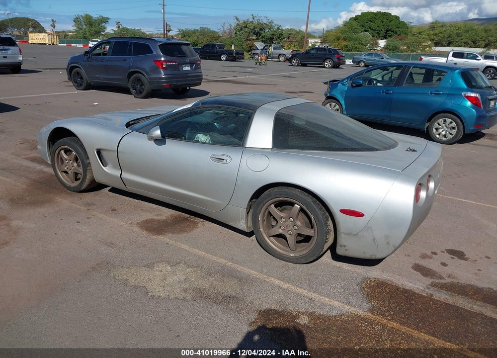 2001 CHEVROLET CORVETTE VIN: 1G1YY22G615111246