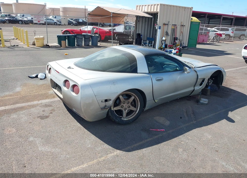 2001 CHEVROLET CORVETTE VIN: 1G1YY22G615111246