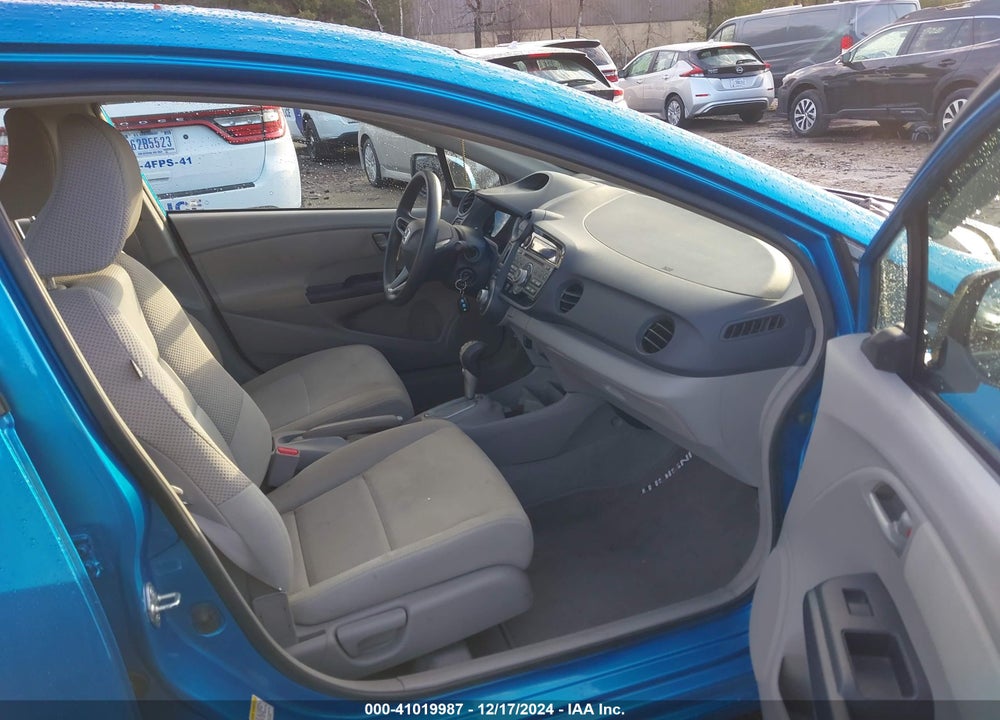 2010 HONDA INSIGHT LX VIN: JHMZE2H5XAS005201
