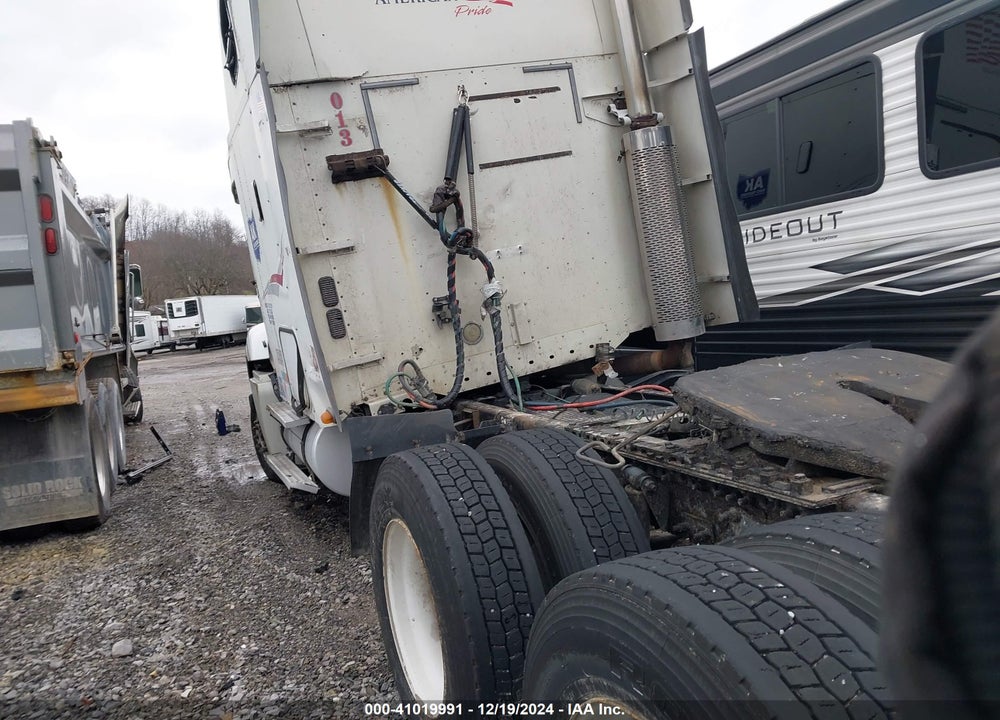 2007 FREIGHTLINER COLUMBIA COLUMBIA VIN: 1FUJA6CKX7LY17401