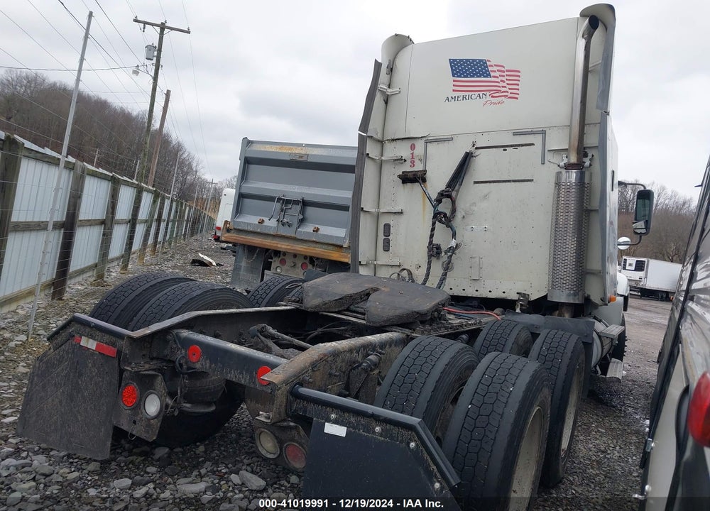 2007 FREIGHTLINER COLUMBIA COLUMBIA VIN: 1FUJA6CKX7LY17401