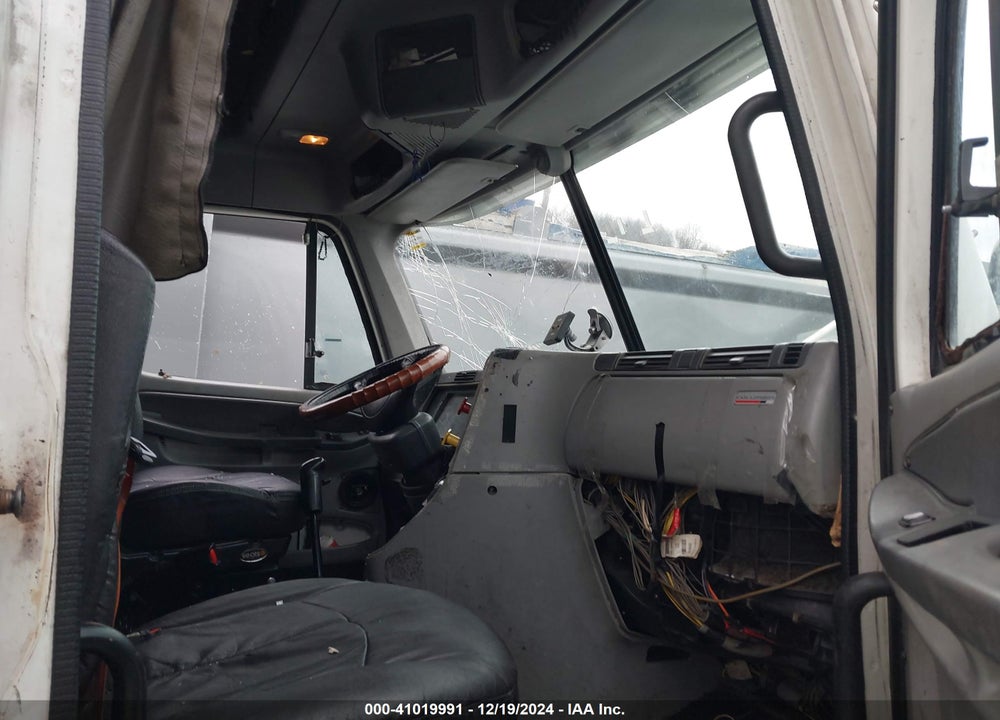2007 FREIGHTLINER COLUMBIA COLUMBIA VIN: 1FUJA6CKX7LY17401