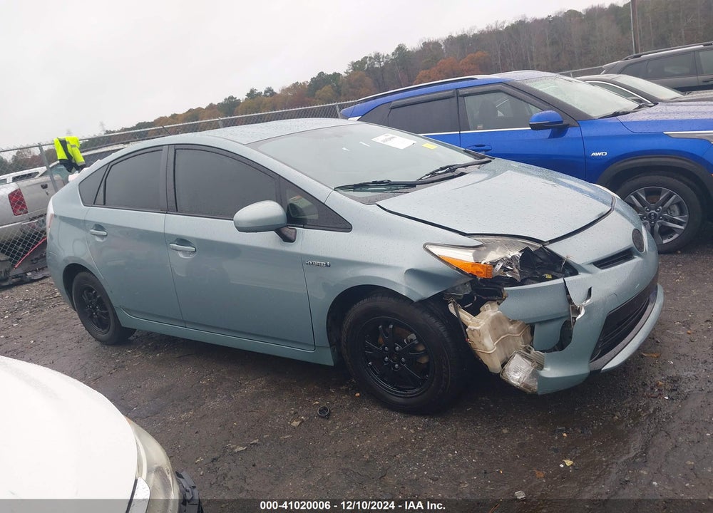 2013 TOYOTA PRIUS TWO VIN: JTDKN3DU1D5630708