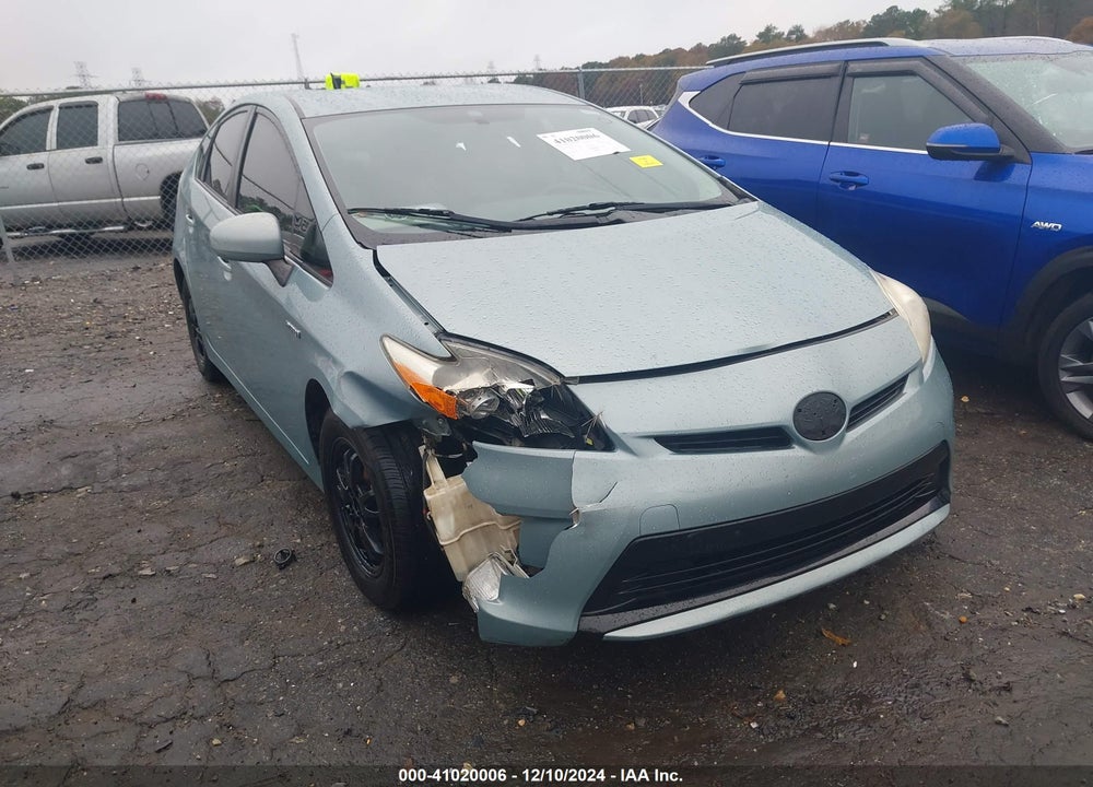 2013 TOYOTA PRIUS TWO VIN: JTDKN3DU1D5630708