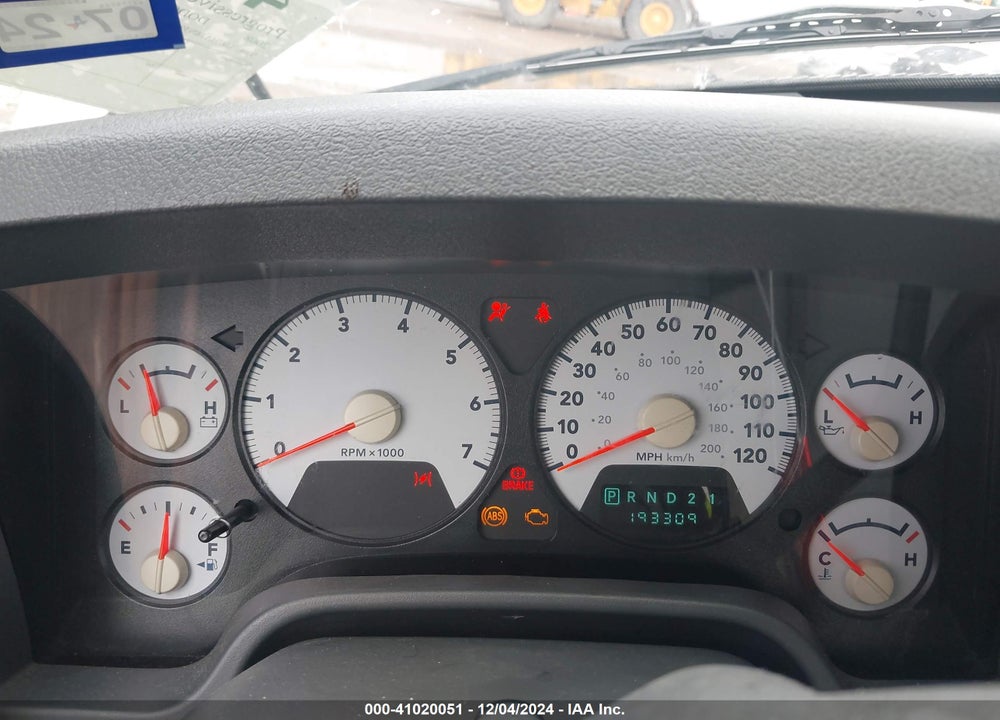 2008 DODGE RAM 1500 VIN: 1D7HA18N58S580356