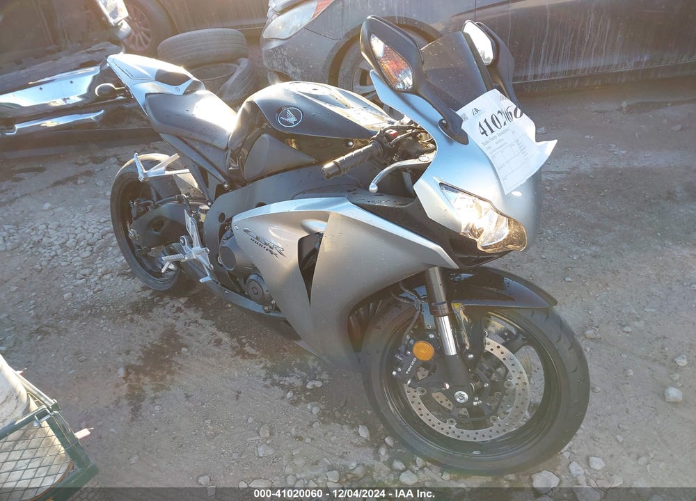 2008 HONDA CBR1000 RR VIN: JH2SC590X8M003385