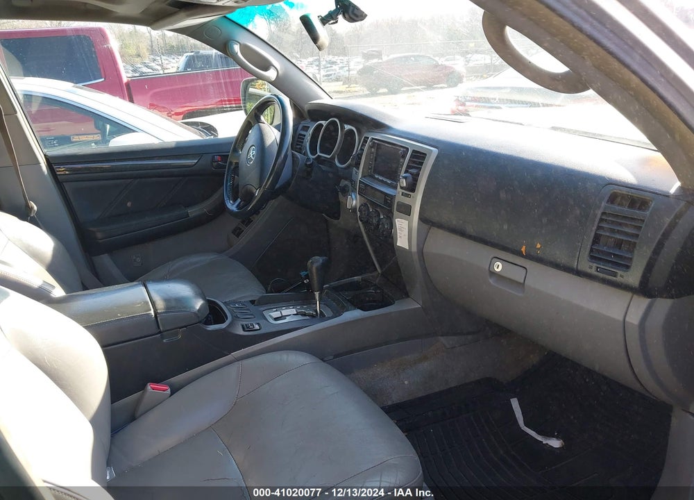 2005 TOYOTA 4RUNNER LIMITED V8 VIN: JTEBT17R050047428