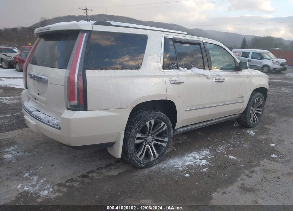 2015 GMC YUKON DENALI VIN: 1GKS2CKJ9FR711148