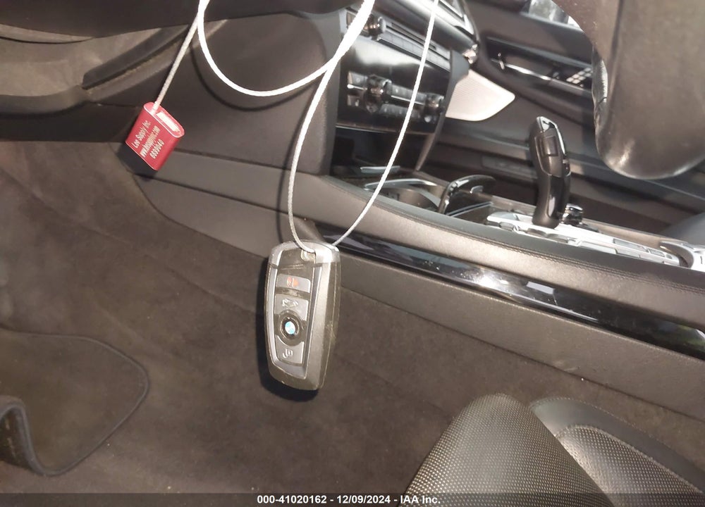 2013 BMW 750LI VIN: WBAYE8C55DDS15945