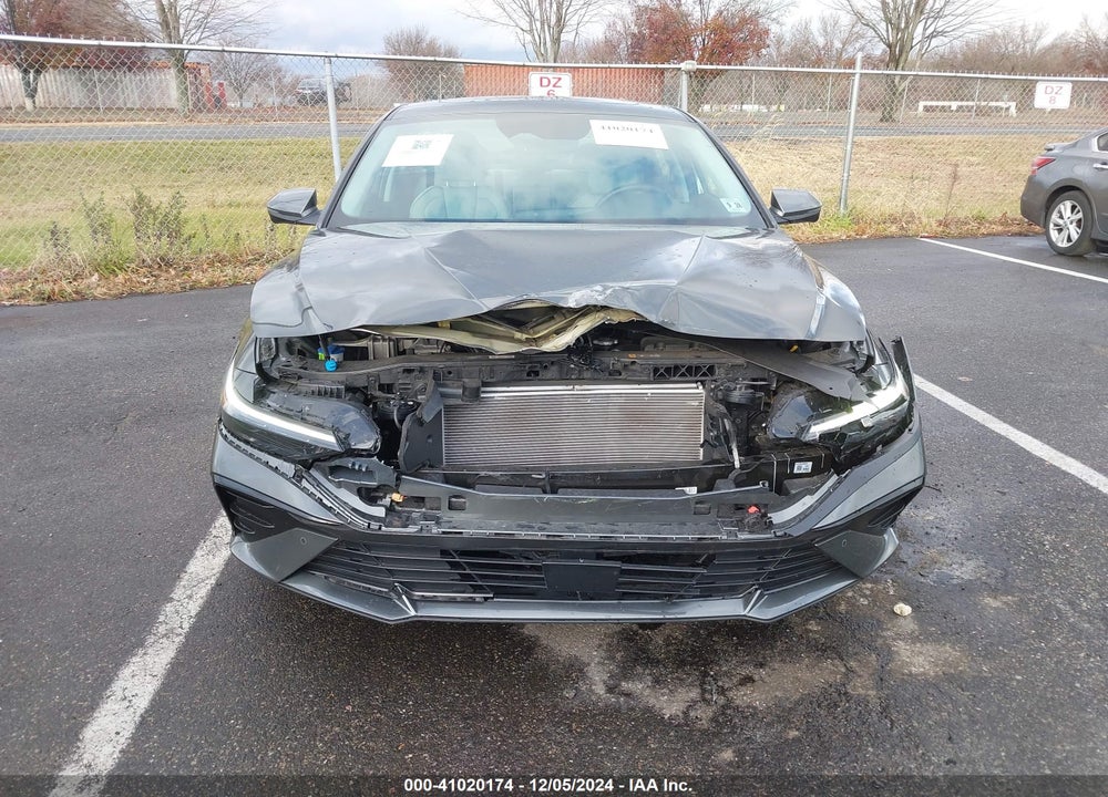2024 HYUNDAI ELANTRA VIN: KMHLP4DG2RU637447