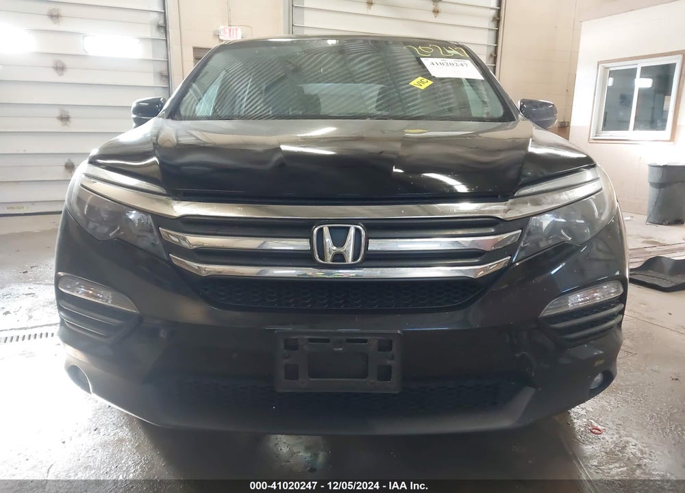 2018 HONDA PILOT EX-L VIN: 5FNYF6H57JB009964
