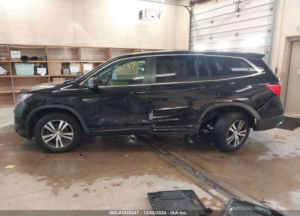 2018 HONDA PILOT EX-L VIN: 5FNYF6H57JB009964