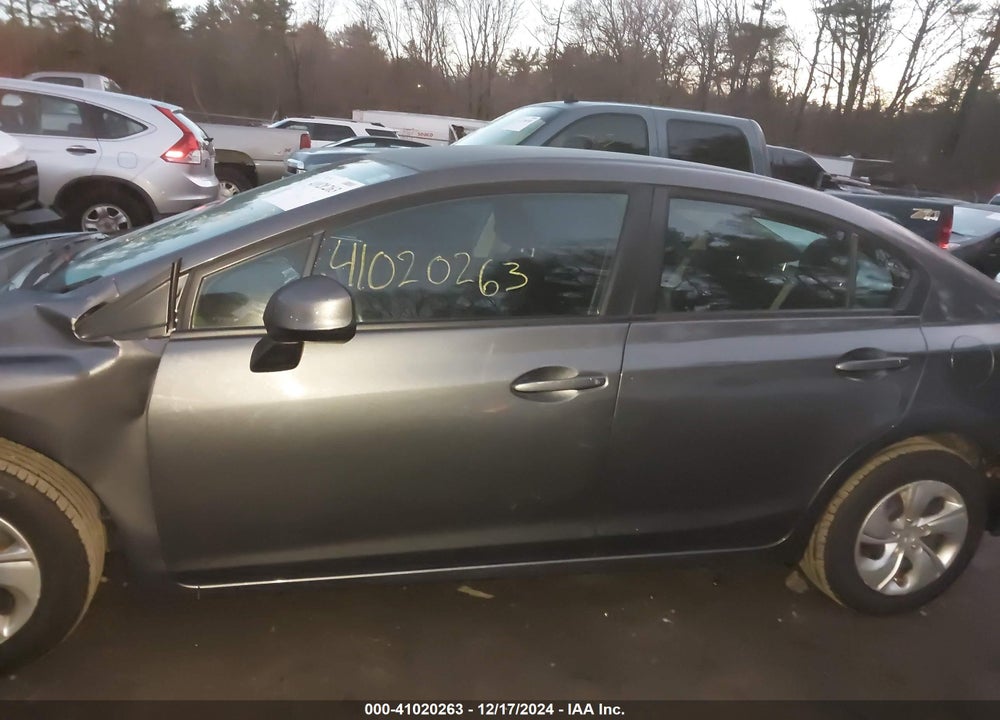 2013 HONDA CIVIC VIN: 2HGFB2F54DH603135
