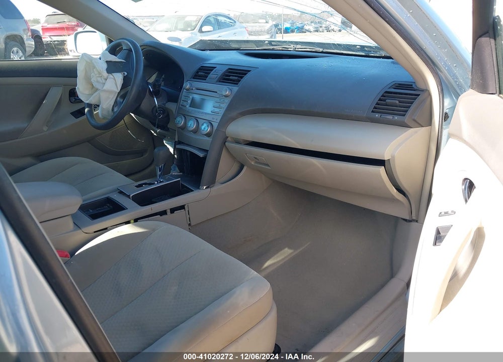 2008 TOYOTA CAMRY LE VIN: 4T1BE46K18U734575