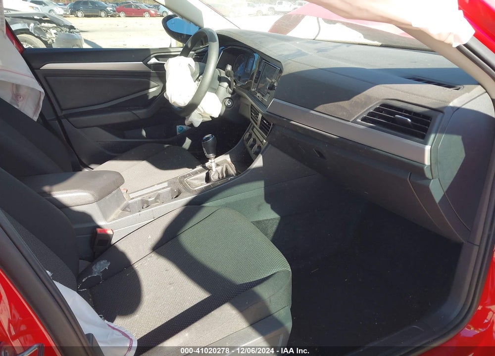2019 VOLKSWAGEN JETTA 1.4T S VIN: 3VWN57BUXKM071154