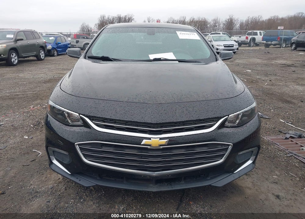 2018 CHEVROLET MALIBU VIN: 1G1ZD5ST7JF123527