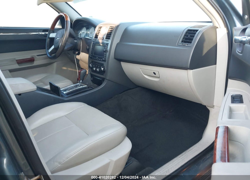 2005 CHRYSLER 300 TOURING VIN: 2C3AA53G35H666834