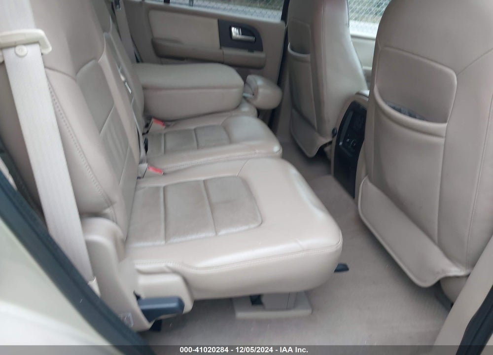 2004 FORD EXPEDITION NBX/XLT VIN: 1FMFU16L94LA94580