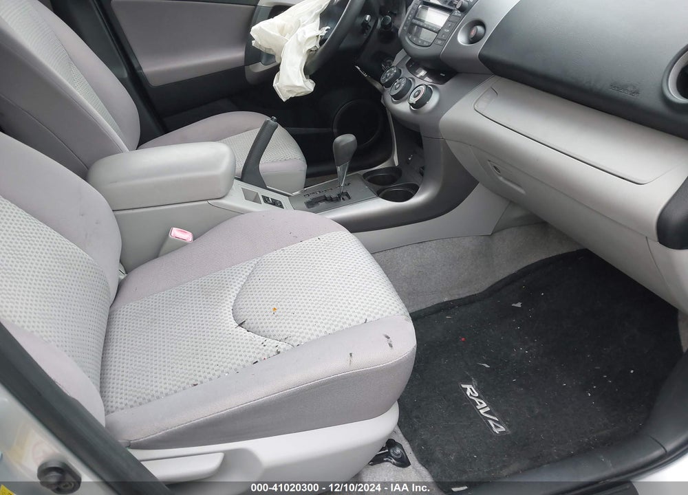 2007 TOYOTA RAV4 BASE V6 VIN: JTMBK35V775018730