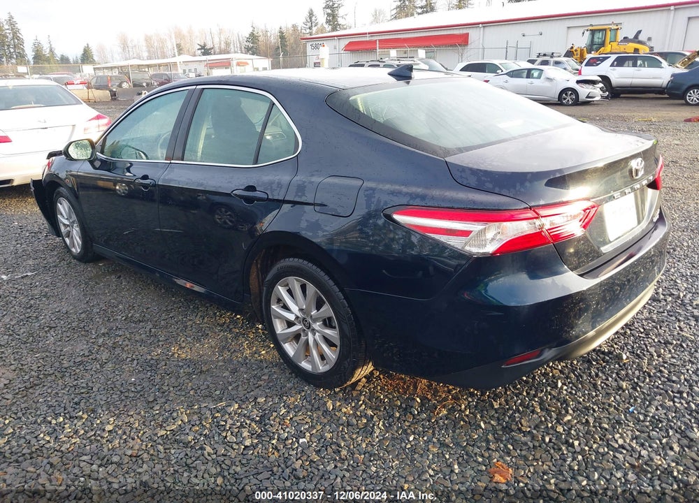 2020 TOYOTA CAMRY LE AWD VIN: 4T1L11BK1LU001603