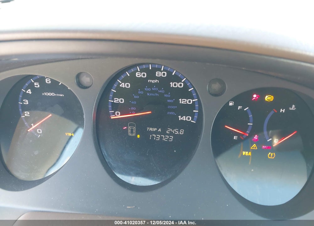 2005 ACURA MDX VIN: 2HNYD18965H537999