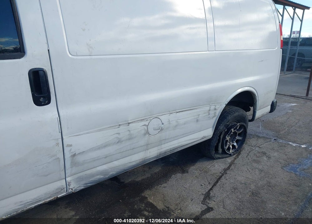 2004 CHEVROLET EXPRESS VIN: 1GCGG25V441118708