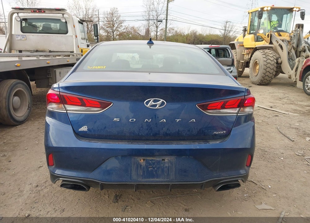2018 HYUNDAI SONATA VIN: 5NPE34AF0JH665105