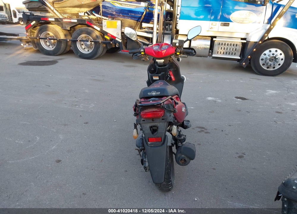 2018 GENUINE SCOOTER CO. ROUGHHOUSE 50 VIN: RFVPMP206J1014916