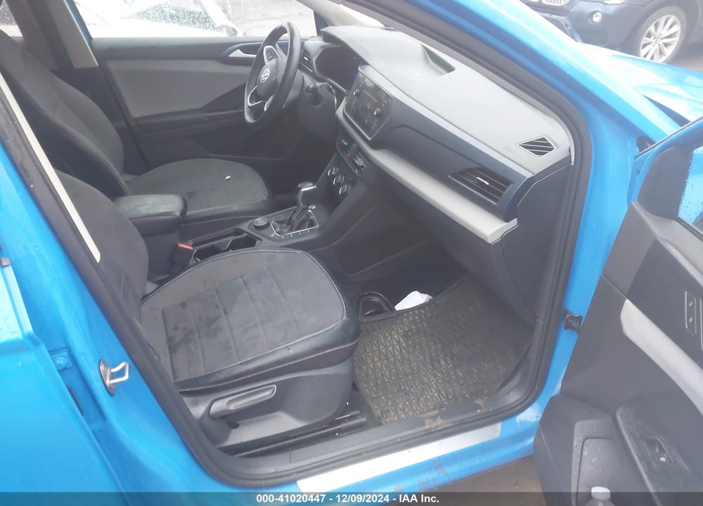 2022 VOLKSWAGEN TAOS 1.5T SE VIN: 3VVLX7B22NM040697
