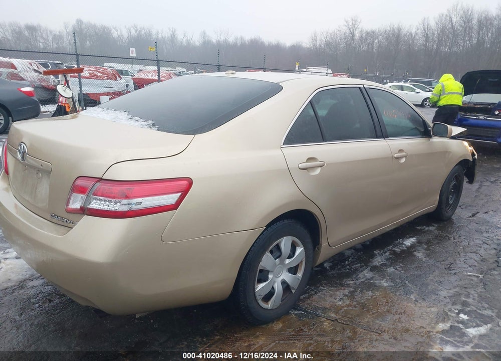 2011 TOYOTA CAMRY LE VIN: 4T4BF3EK1BR128070