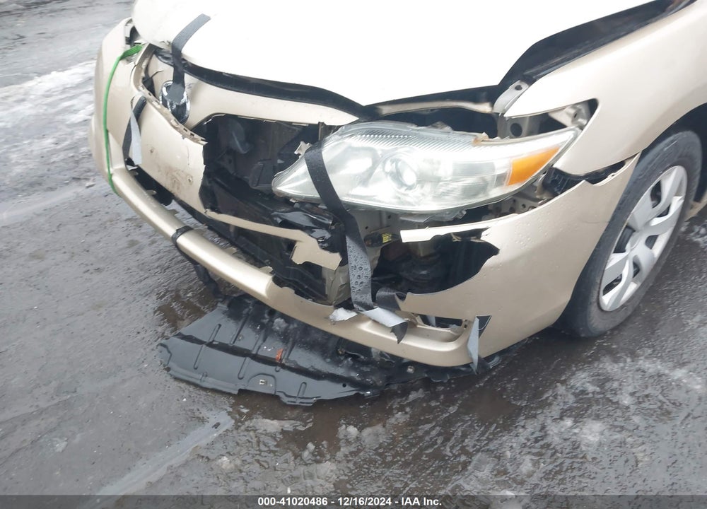 2011 TOYOTA CAMRY LE VIN: 4T4BF3EK1BR128070