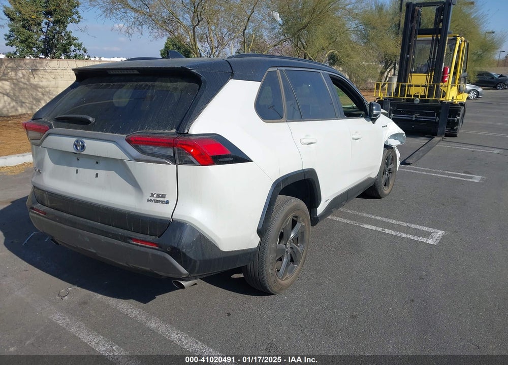 2019 TOYOTA RAV4 HYBRID XSE VIN: JTMEWRFVXKD505289