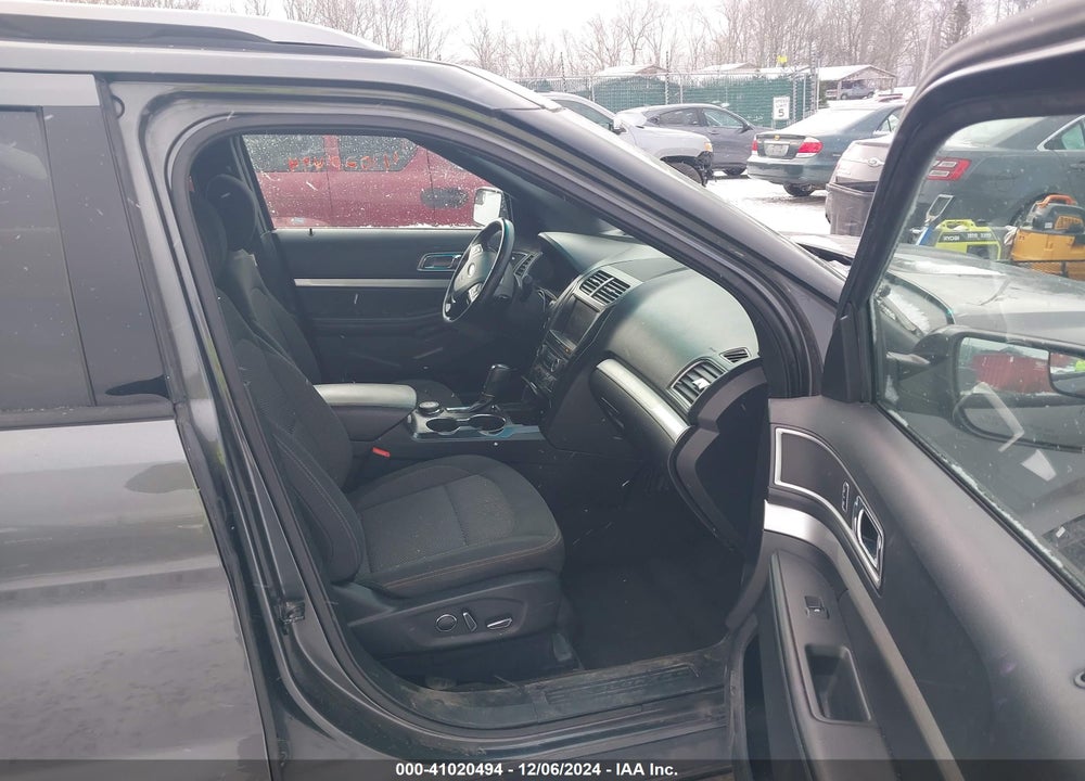 2016 FORD EXPLORER XLT VIN: 1FM5K8DH9GGD33485