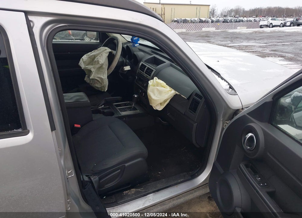 2011 DODGE NITRO HEAT VIN: 1D4PU4GK2BW598533