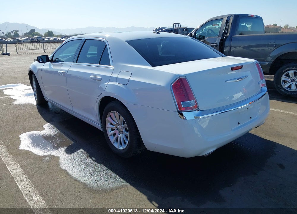 2014 CHRYSLER 300 VIN: 2C3CCAAG2EH228725