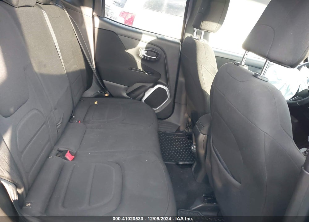 2019 JEEP RENEGADE LATITUDE 4X4 VIN: ZACNJBBB6KPJ77059